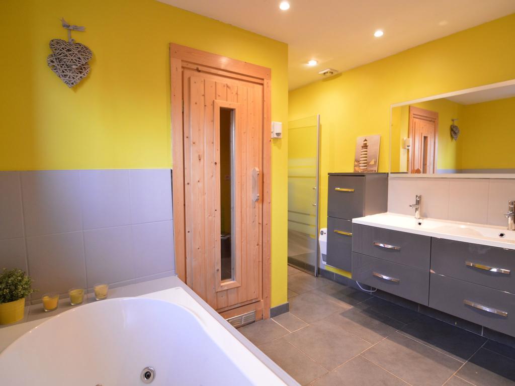 Detached House With Breathtaking Views Βίλα Malmedy Εξωτερικό φωτογραφία